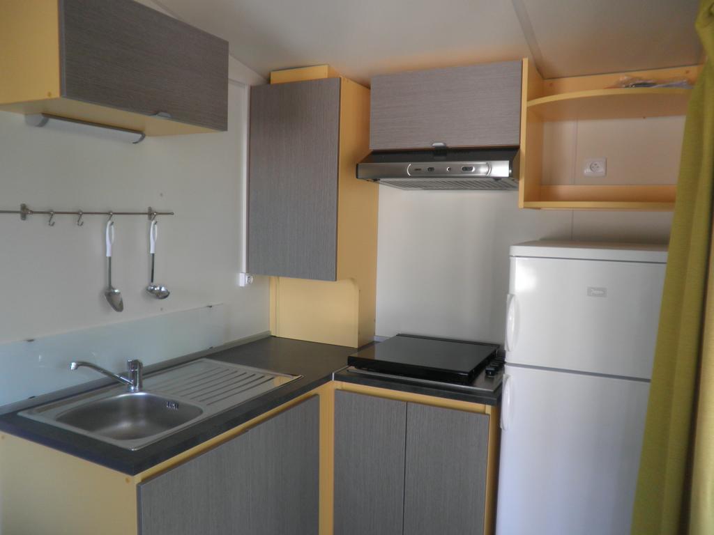 Chauzon Camping Les Chenes מראה חיצוני תמונה