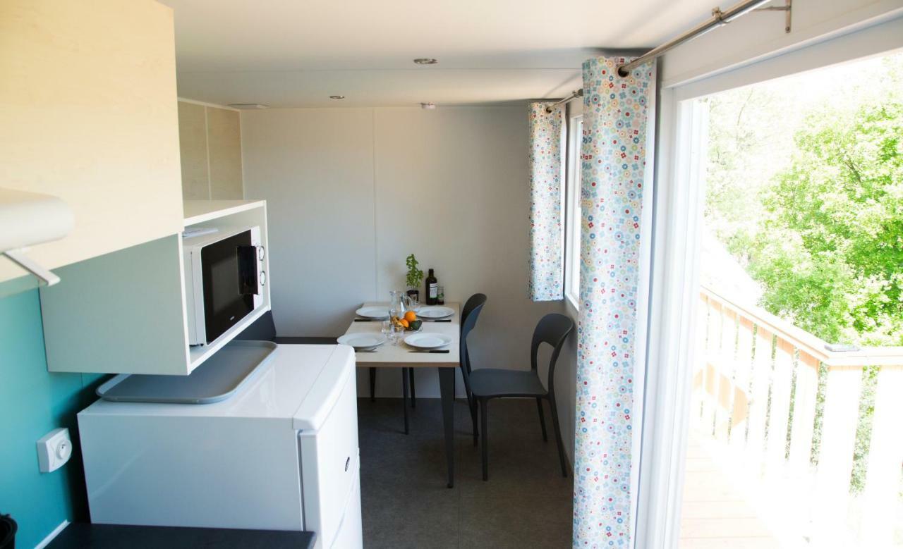 Chauzon Camping Les Chenes מראה חיצוני תמונה
