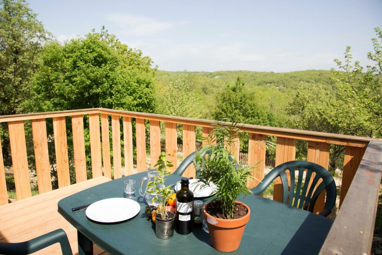 Chauzon Camping Les Chenes מראה חיצוני תמונה